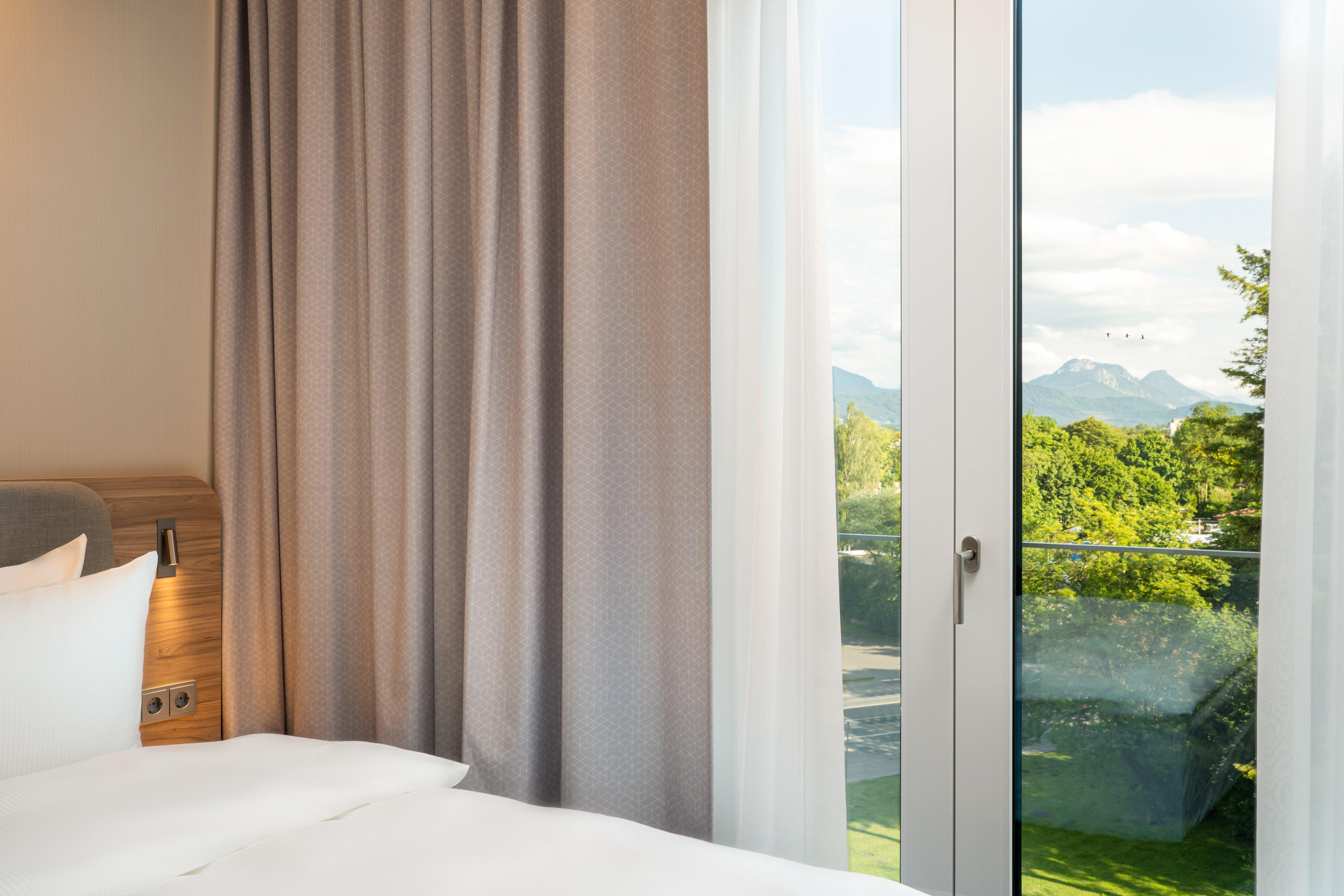Holiday Inn Express - Rosenheim By Ihg Exterior foto