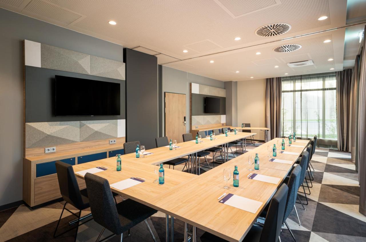 Holiday Inn Express - Rosenheim By Ihg Exterior foto