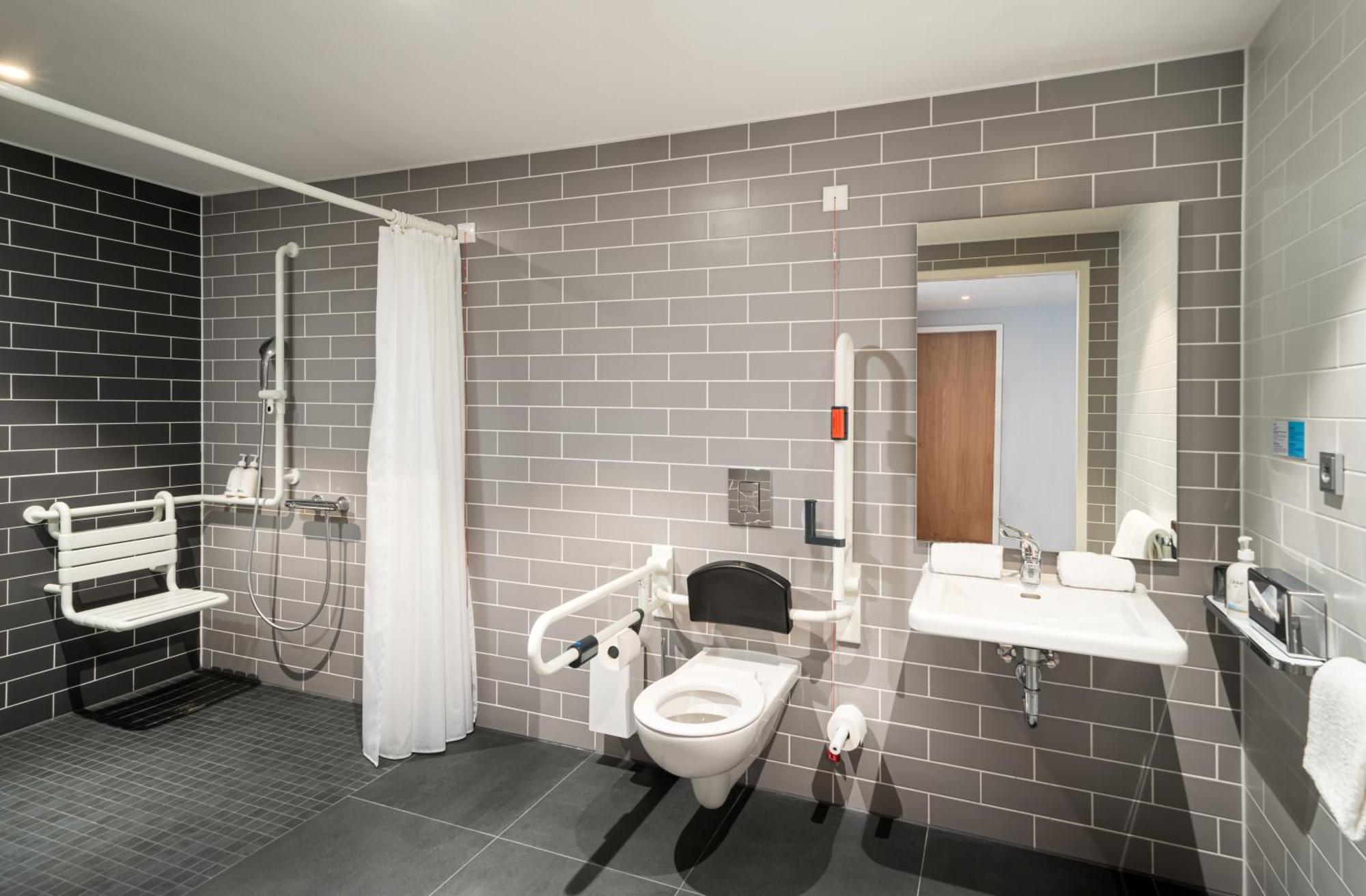 Holiday Inn Express - Rosenheim By Ihg Quarto foto